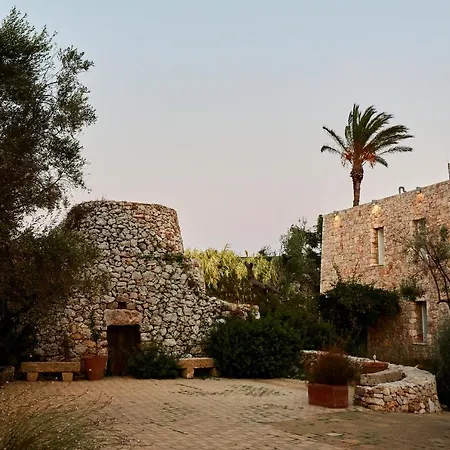 Montiro' Otel 4*