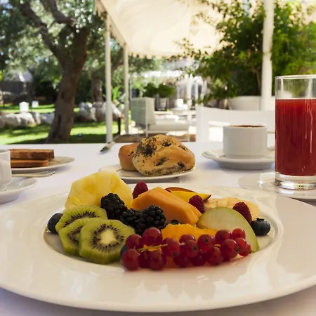 Tenuta Montiro' Hotel 4*