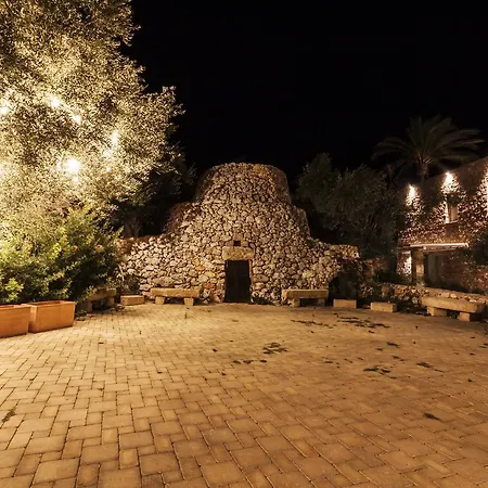 Montiro' Otel 4*