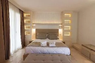 Hotel Tenuta Montiro' 4*