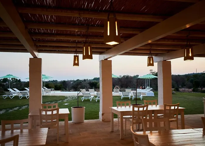 Tenuta Montiro' Otel 4*