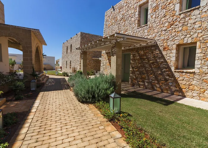 Tenuta Montiro' 4*