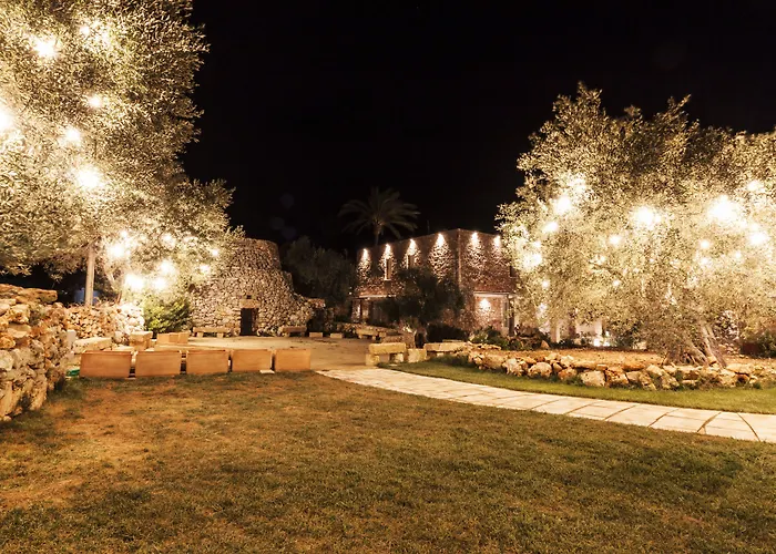 Tenuta Montiro' Otel 4*