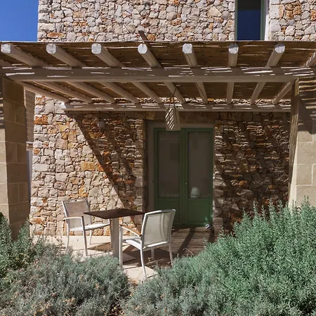 Tenuta Montiro' Hotel