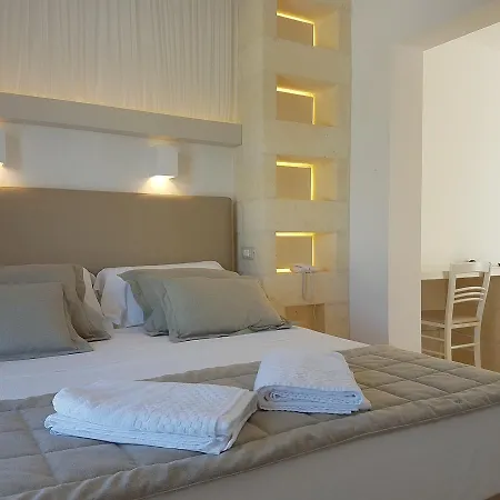 מלון Montiro'